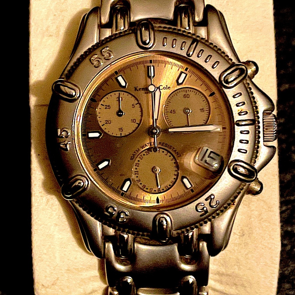 Kenneth Cole Woman’s Wastch